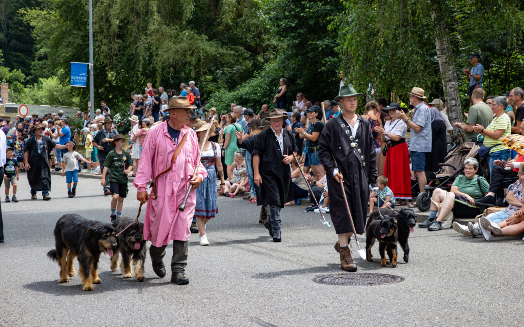 Bewirtung entlang der Festzugstrecke